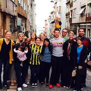 https://kevins-hostel.istanbul-turkeyhotels.com